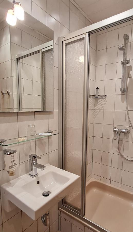 Hotel Prox Arnstadt Buitenkant foto