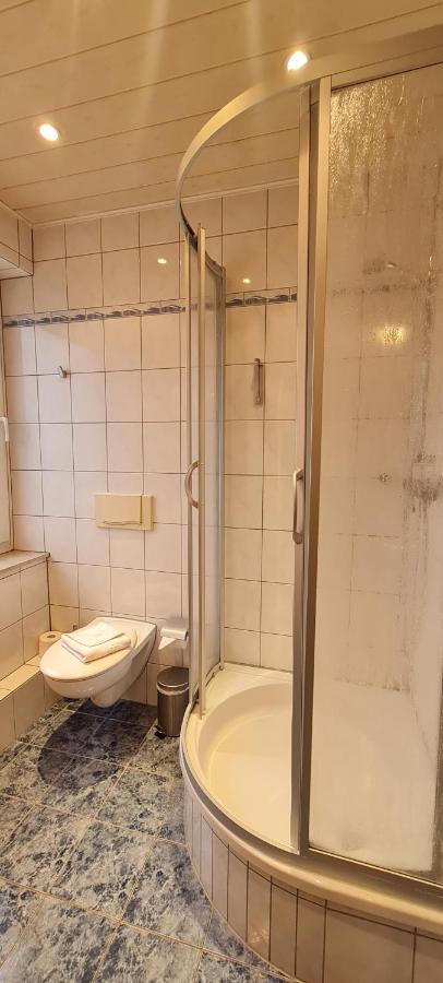 Hotel Prox Arnstadt Buitenkant foto