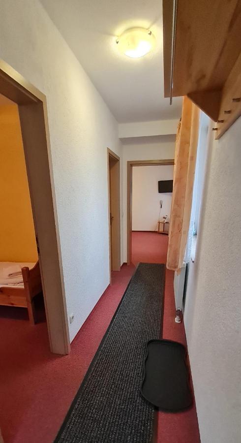 Hotel Prox Arnstadt Buitenkant foto